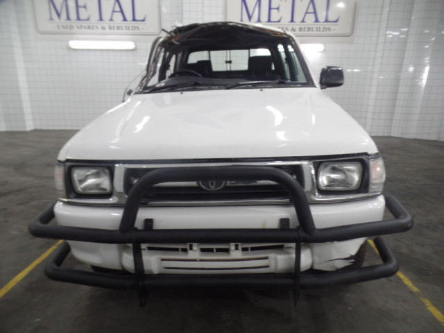 Used 2000 TOYOTA HILUX 2700i RAIDER R/B P/U D/C