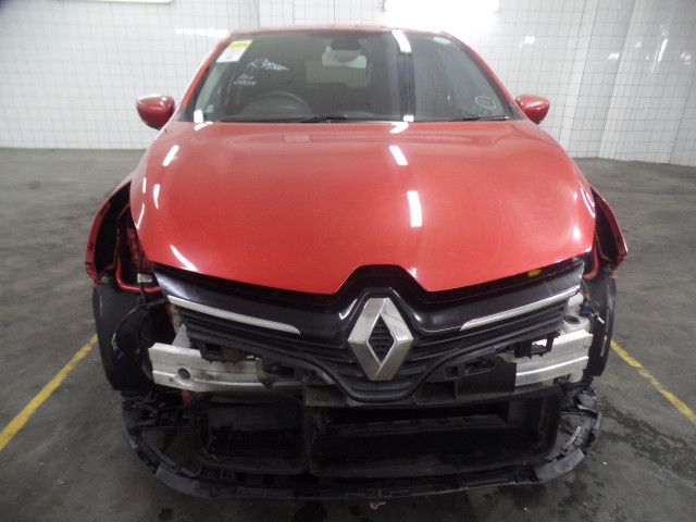 Used 2013 RENAULT CLIO IV 900 T DYNAMIQUE 5DR (66KW)