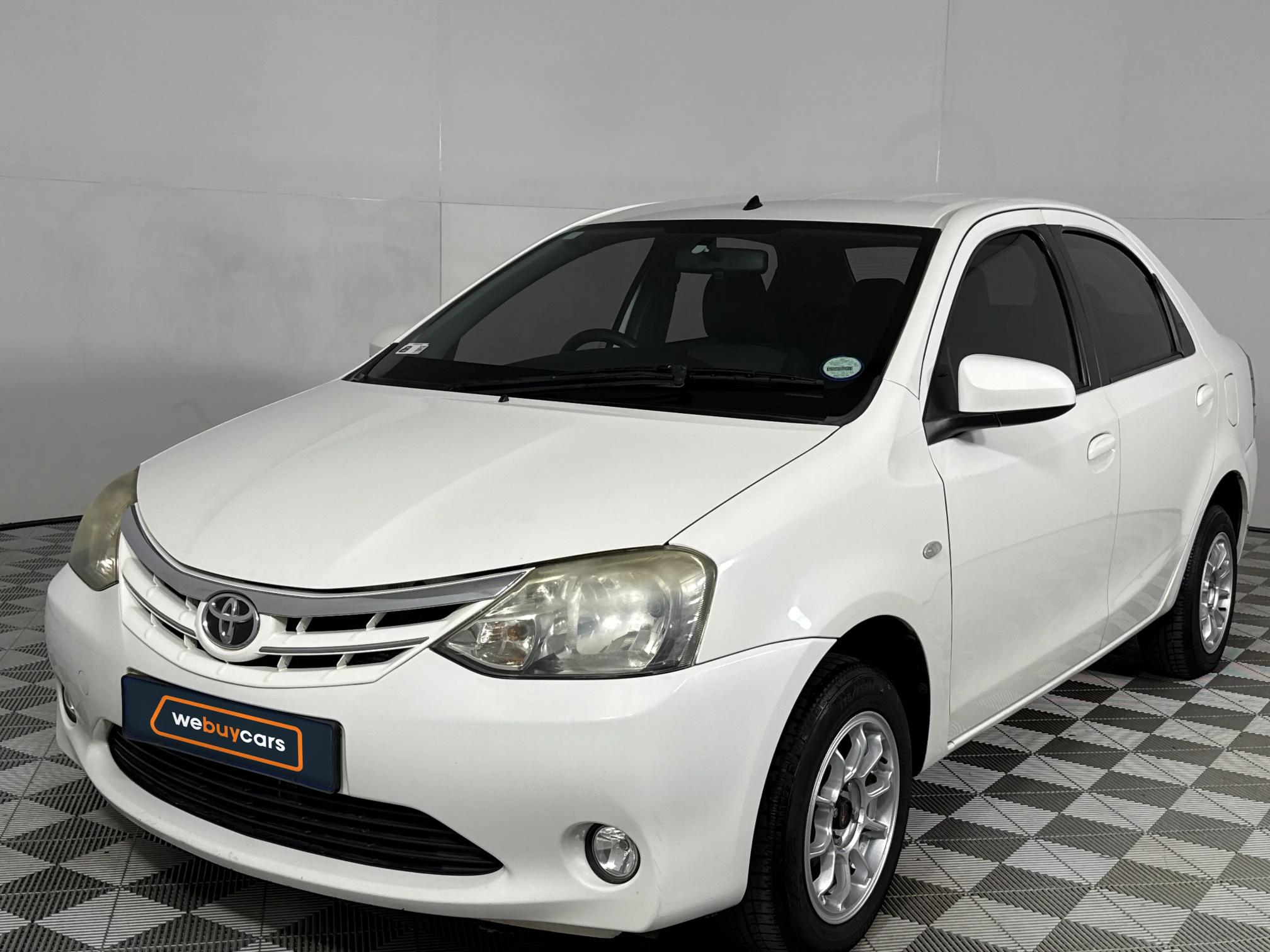 Used 2014 Toyota Etios sedan 1.5 Sprint