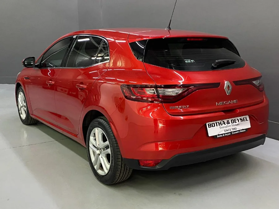 Used 2020 Renault Megane 84kW Expression - BOTHA AND DEYSEL EXECUTIVE MOTORS Used 2020 Renault Megane 84kW Expression - BOTHA AND DEYSEL EXECUTIVE MOTORS