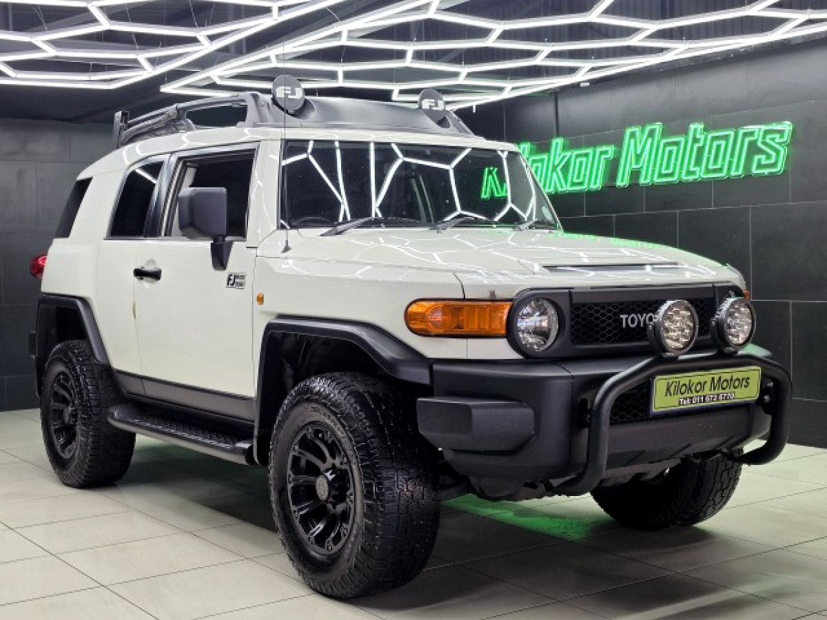 Used 2011 Toyota FJ Cruiser