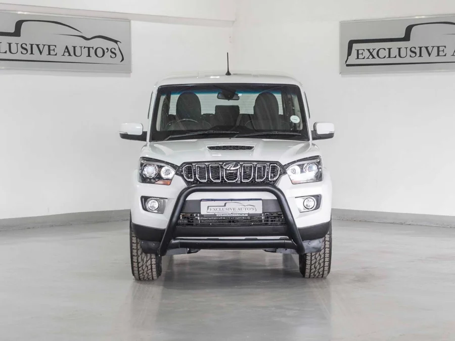 Used 2022 Mahindra Pik Up 2.2CRDe double cab 4x4 S11 - Exclusive Auto Used 2022 Mahindra Pik Up 2.2CRDe double cab 4x4 S11 - Exclusive Auto