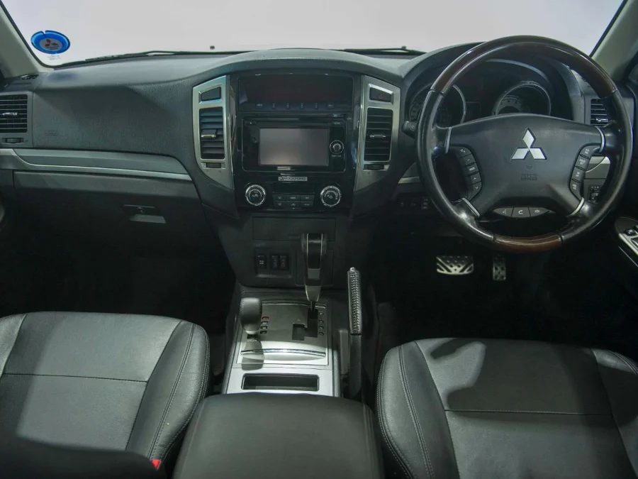Used 2019 Mitsubishi Pajero 5-door 3.2DI-D GLS Exceed Pajero Legend Limited Edition 100 - Exclusive Auto