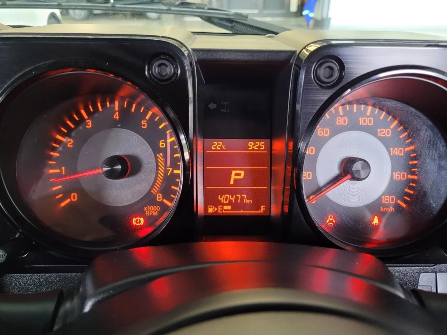 Used 2019 Suzuki Jimny 1.5 GLX AllGrip 3-door auto - Exclusive Auto Used 2019 Suzuki Jimny 1.5 GLX AllGrip 3-door auto - Exclusive Auto