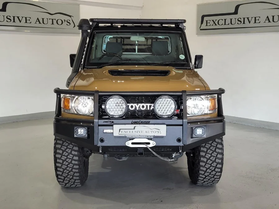 Used 2023 Toyota Land Cruiser 79 4.5D-4D V8 single cab LX - Exclusive Auto