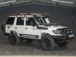 Used 2019 Toyota Land Cruiser 76 4.5D-4D V8 station wagon LX