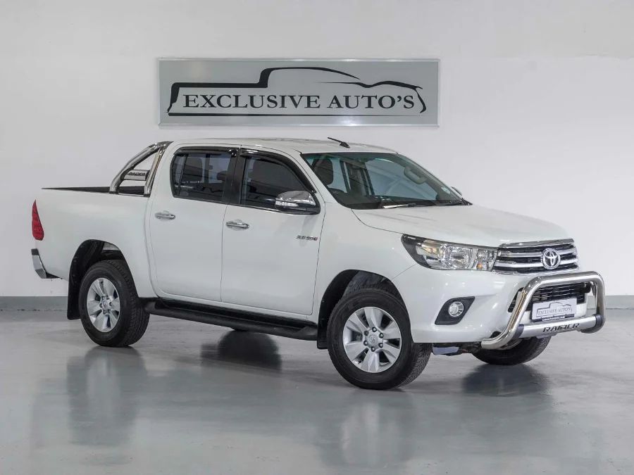 Used 2016 Toyota Hilux 2.8GD-6 double cab Raider Dakar auto - Exclusive Auto Used 2016 Toyota Hilux 2.8GD-6 double cab Raider Dakar auto - Exclusive Auto