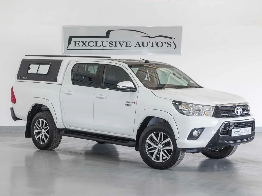 Used 2017 Toyota Hilux 2.8GD-6 double cab 4x4 Raider Dakar auto - Exclusive Auto