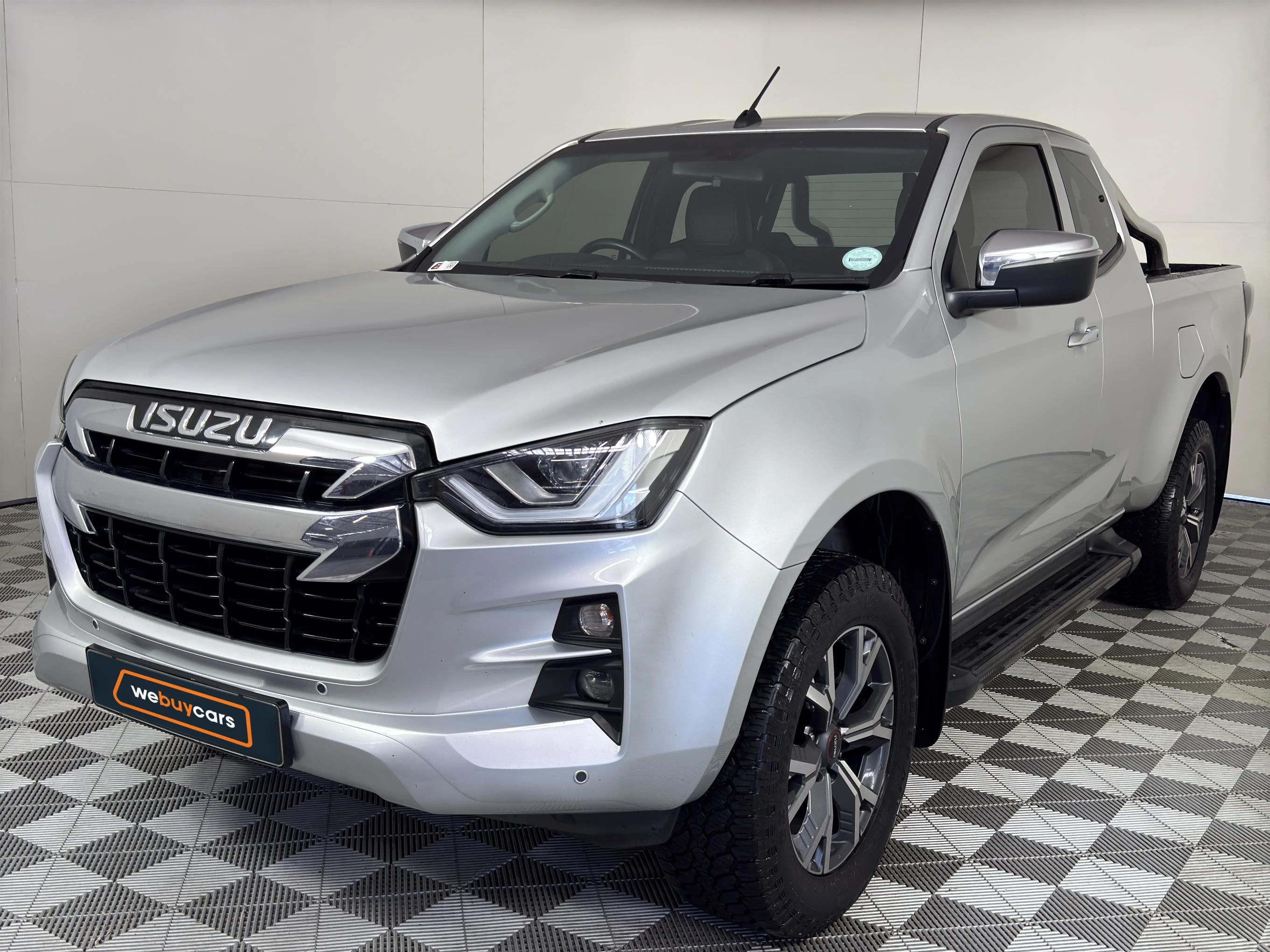 Used 2023 Isuzu D-Max 3.0TD Extended cab LSE (No Radar)