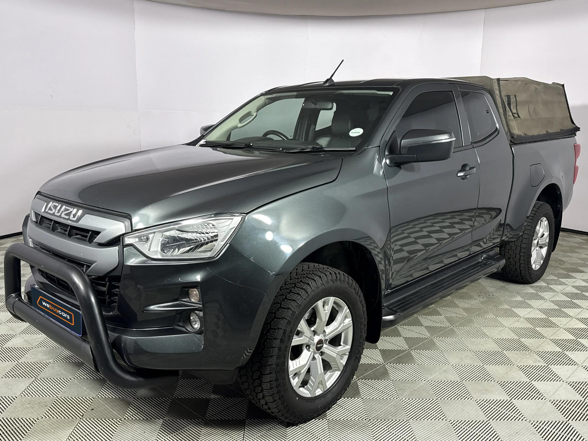 Used 2023 Isuzu D-Max 1.9TD Extended cab LS manual