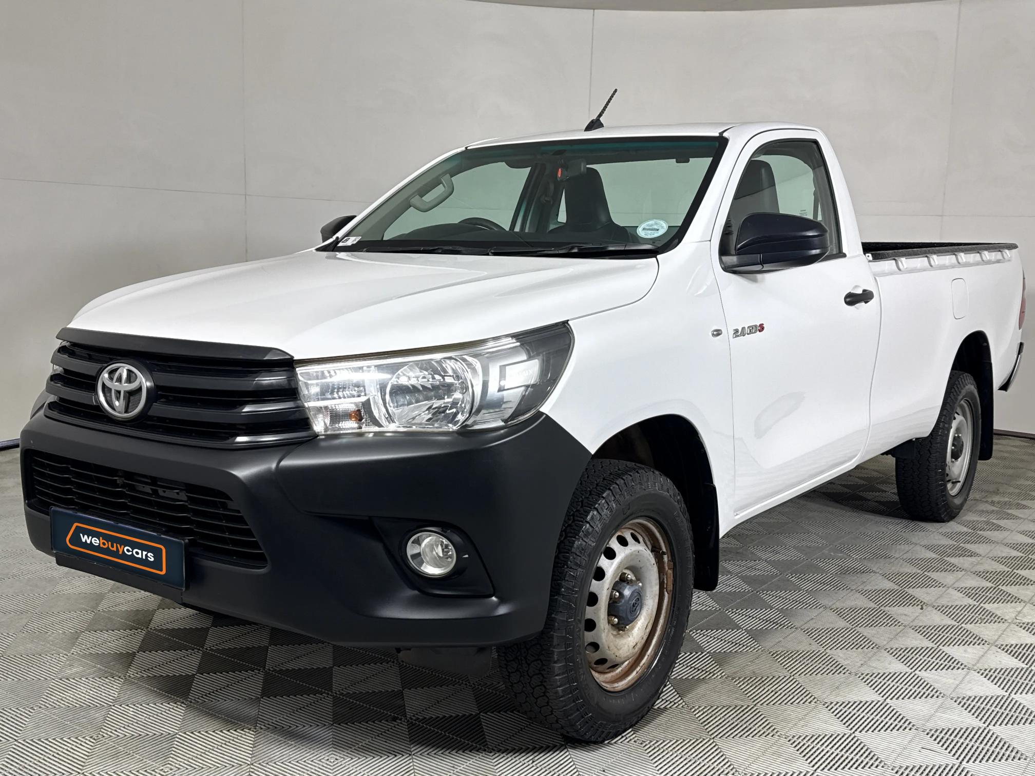 Used 2023 Toyota Hilux 2.4GD-6 single cab SR