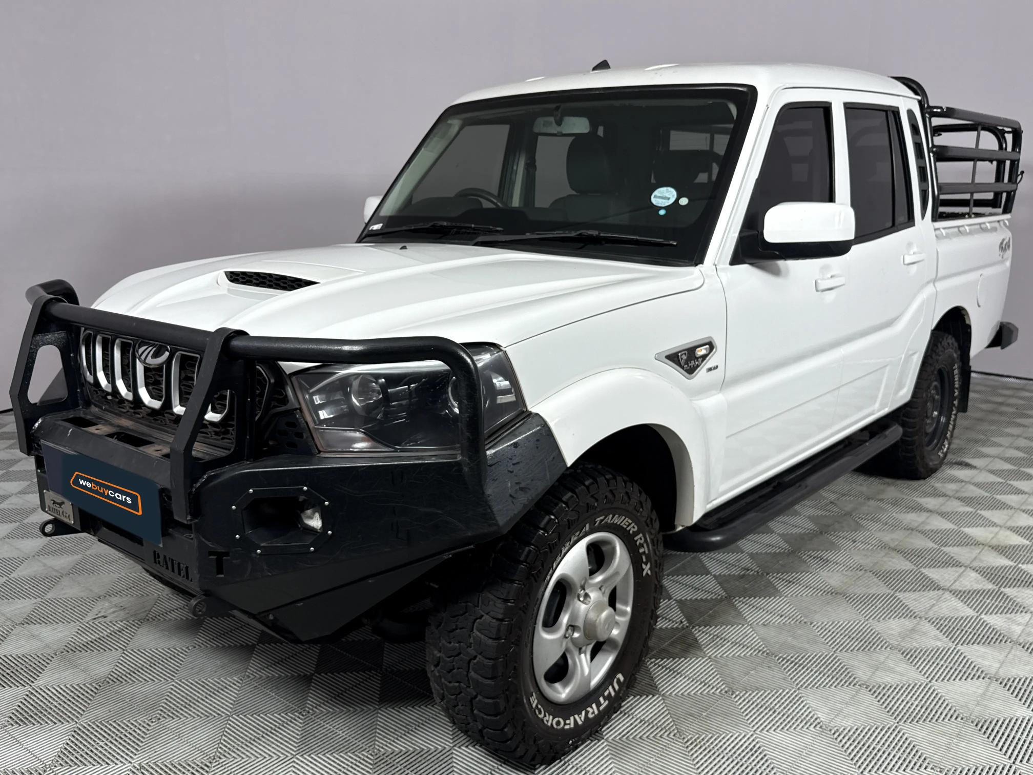 Used 2024 Mahindra Pik Up 2.2CRDe double cab 4x4 S6 auto