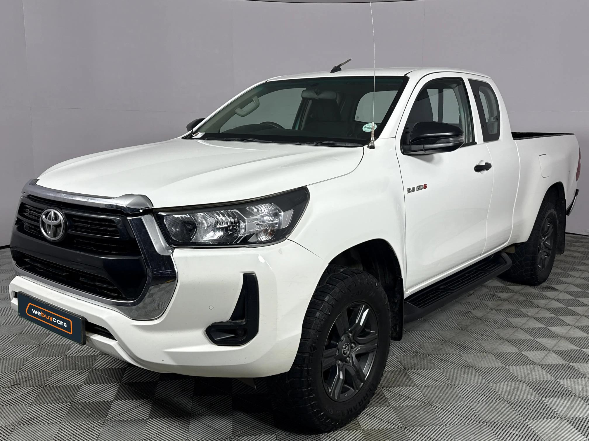 Used 2022 Toyota Hilux 2.4GD-6 Xtra cab Raider manual