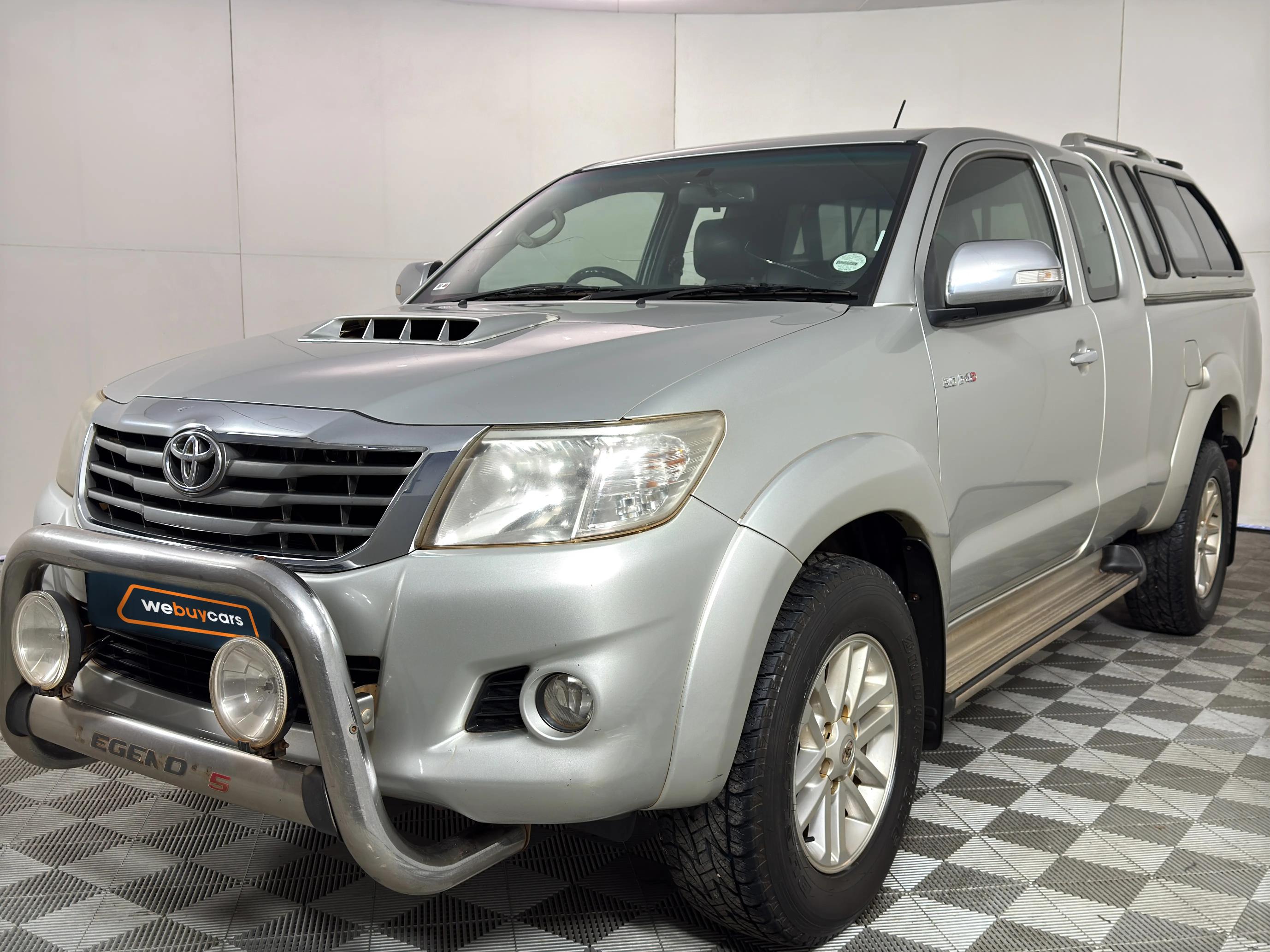 Used 2014 Toyota Hilux 3.0D-4D Xtra cab Raider Dakar edition