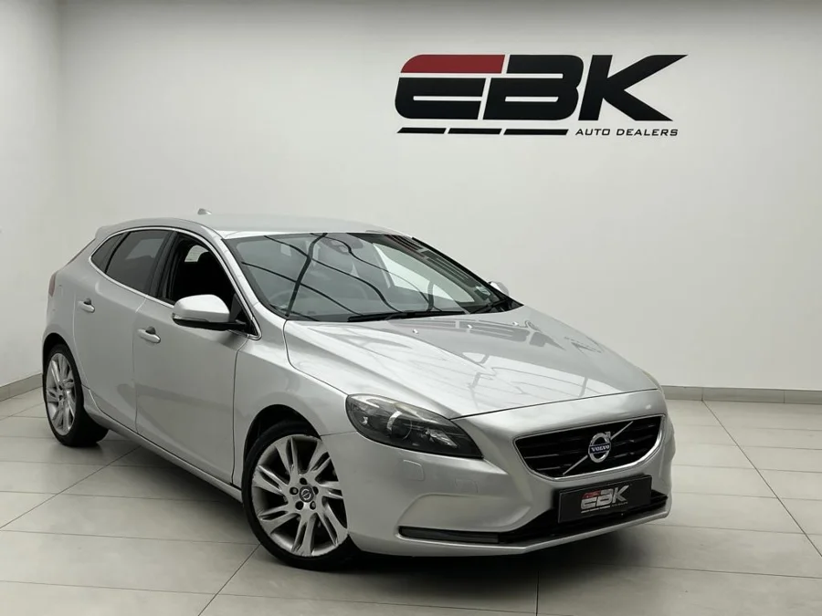 Used 2014 Volvo V40 T3 Essential - EBK Auto Used 2014 Volvo V40 T3 Essential - EBK Auto