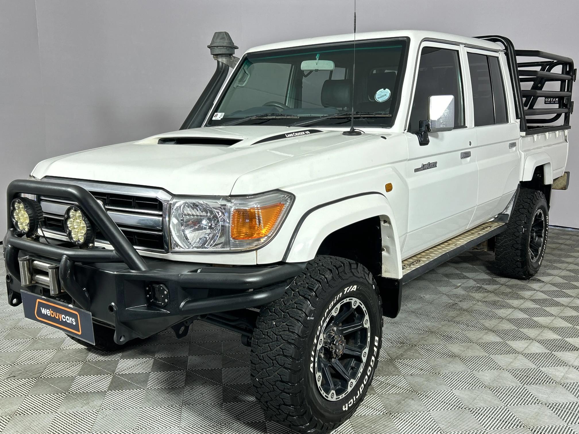 Used 2016 Toyota Land Cruiser 79 4.5D-4D V8 double cab LX