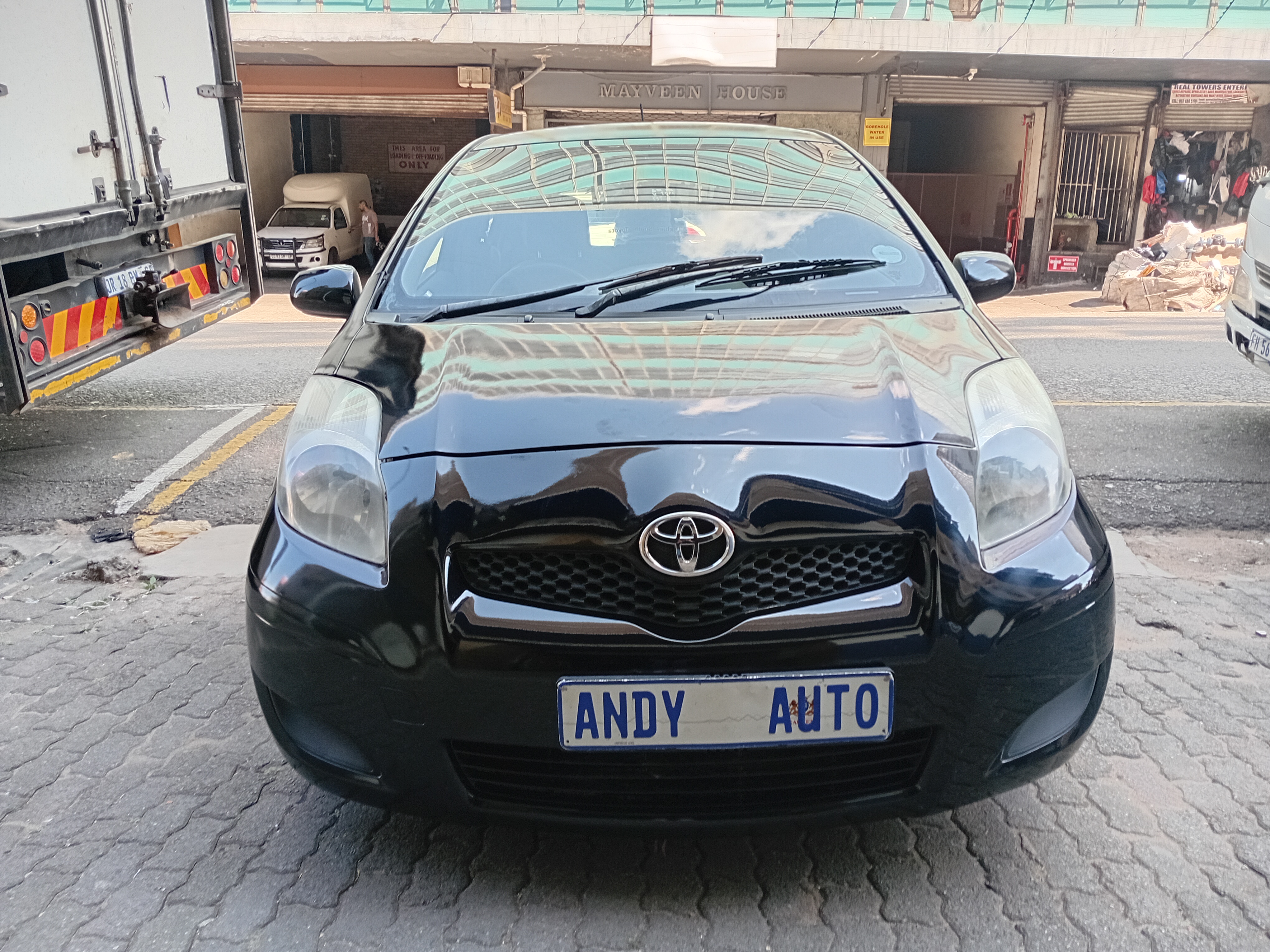 Used 2011 Toyota Yaris 1.3