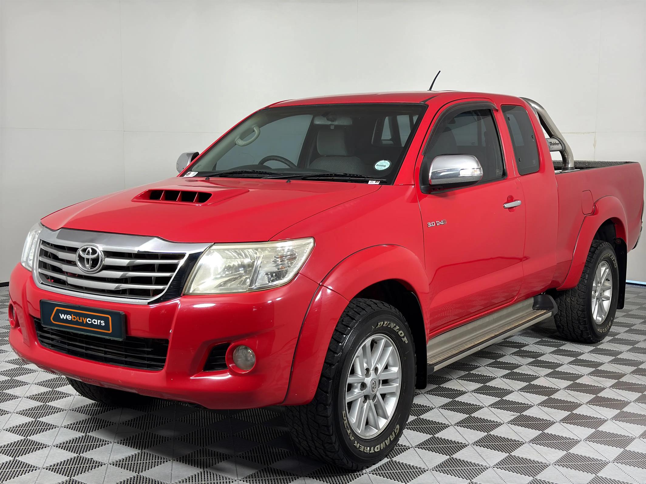 Used 2012 Toyota Hilux 3.0D-4D Xtra cab Raider Dakar edition