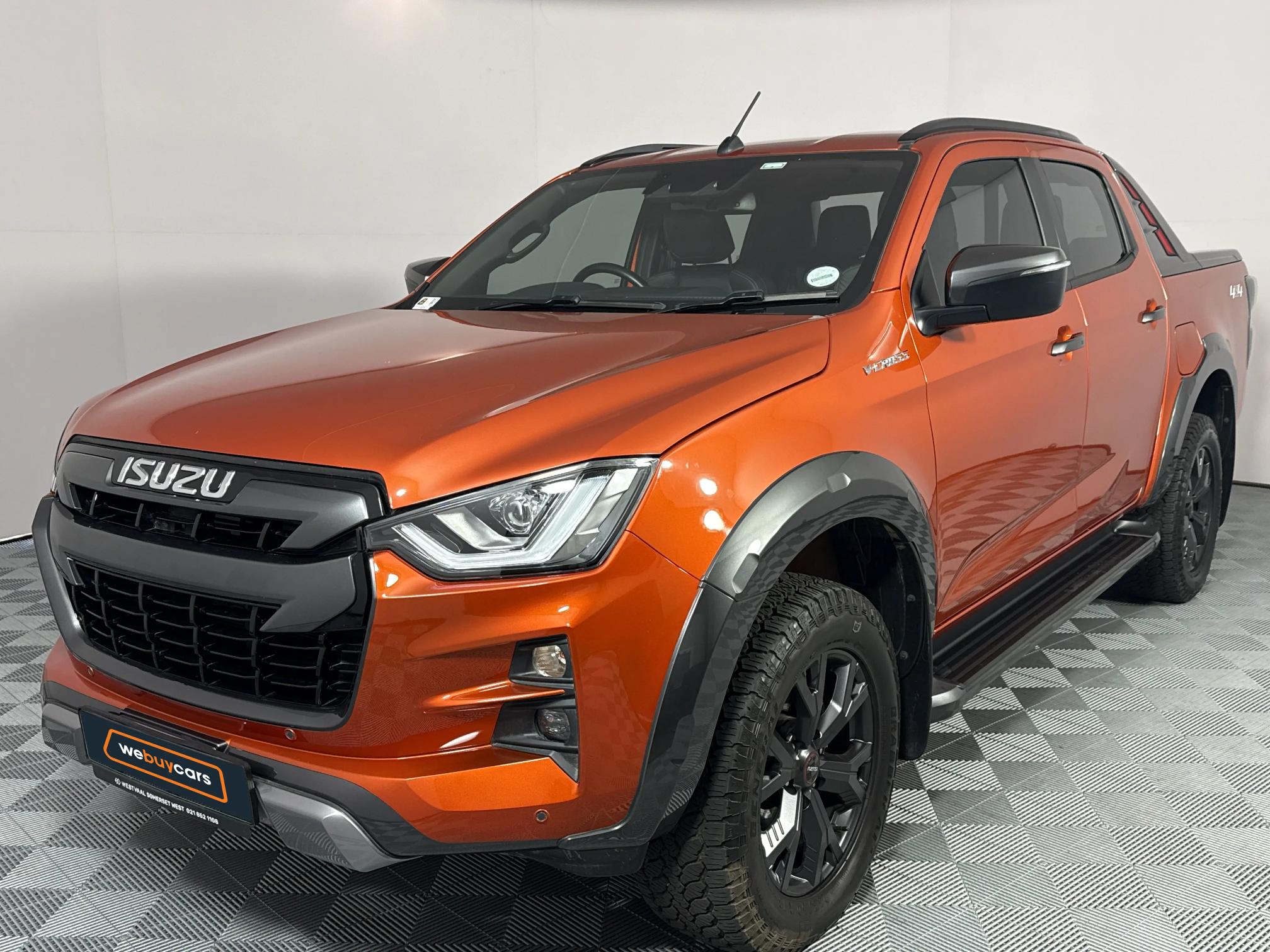 Used 2025 Isuzu D-Max 3.0TD double cab V-Cross 4x4