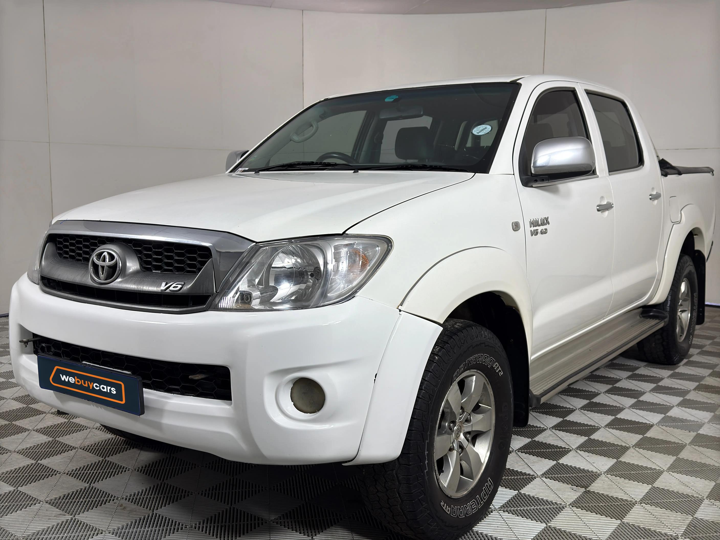 Used 2009 Toyota Hilux V6 4.0 double cab Raider Legend 40