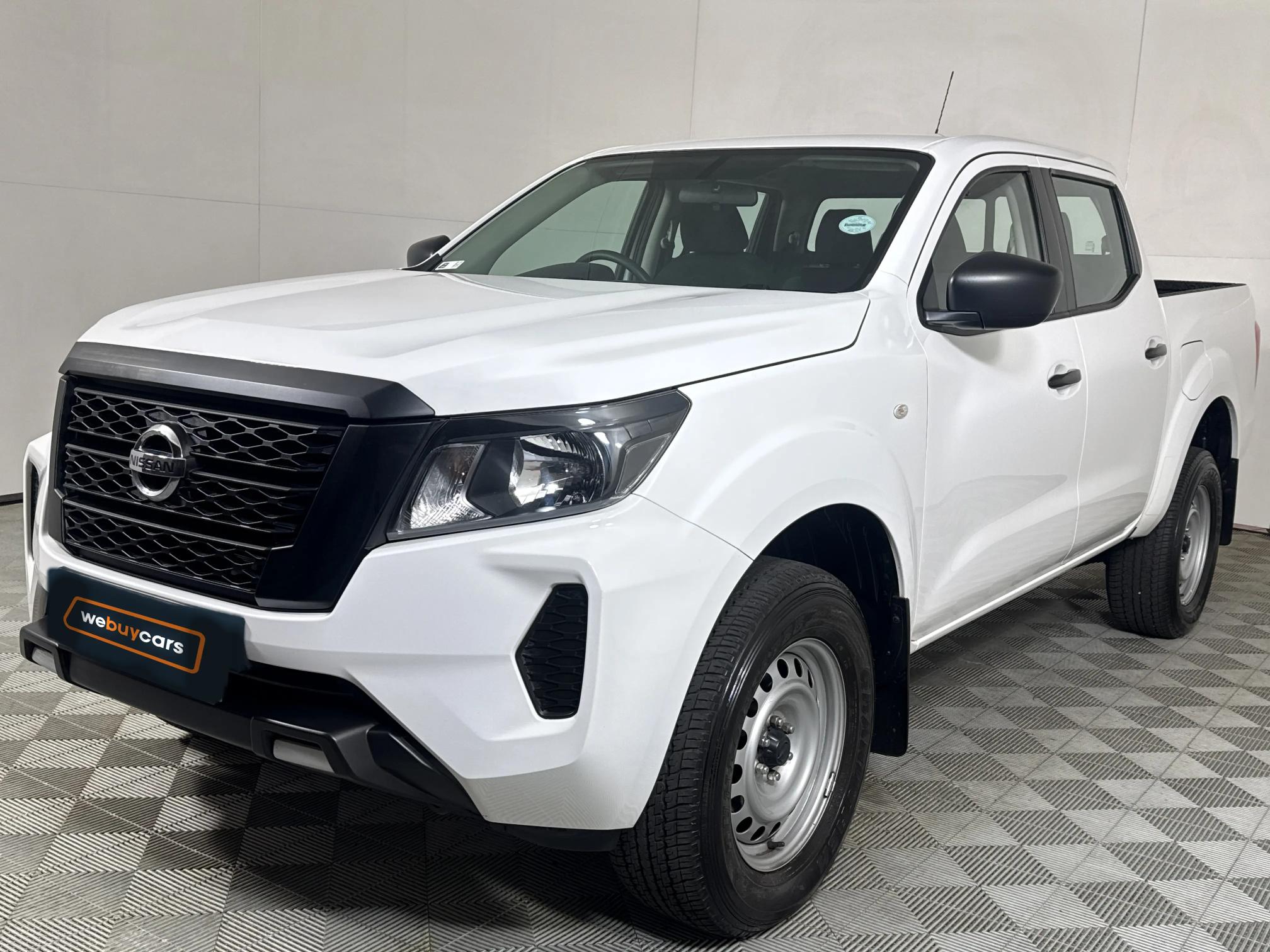 Used 2023 Nissan Navara 2.5DDTi double cab SE manual