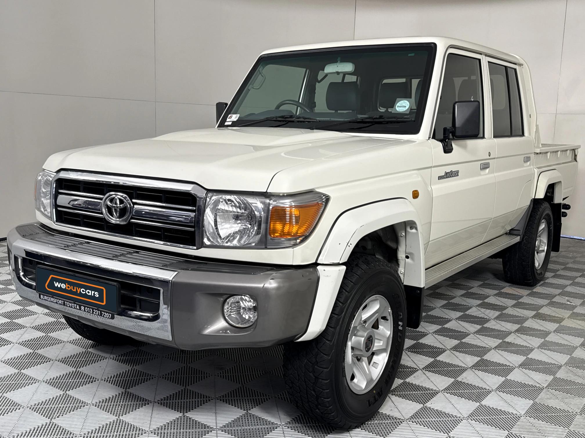 Used 2023 Toyota Land Cruiser 79 4.0 V6 double cab