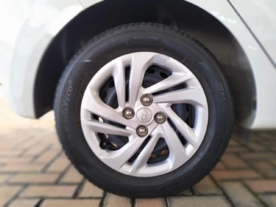 Used 2021 Hyundai Grand i10 1.0 hatch Motion manual - Auto World KlerKsdorp Used 2021 Hyundai Grand i10 1.0 hatch Motion manual - Auto World KlerKsdorp