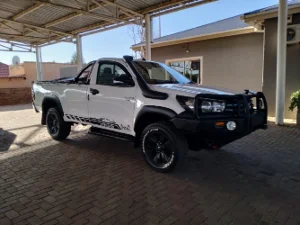 Used 2017 Toyota Hilux 2.4GD-6 4x4 SRX