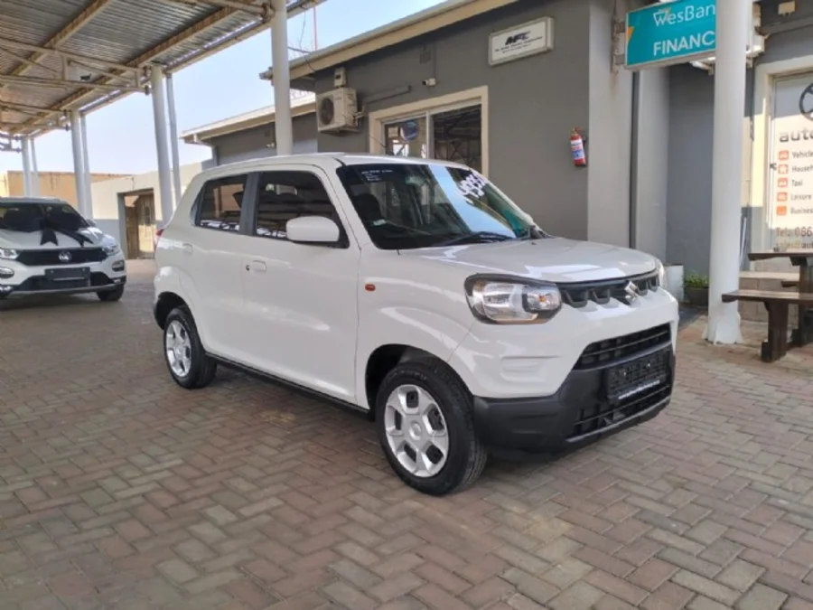 Used 2023 Suzuki S-Presso 1.0 GL manual - Auto World KlerKsdorp Used 2023 Suzuki S-Presso 1.0 GL manual - Auto World KlerKsdorp