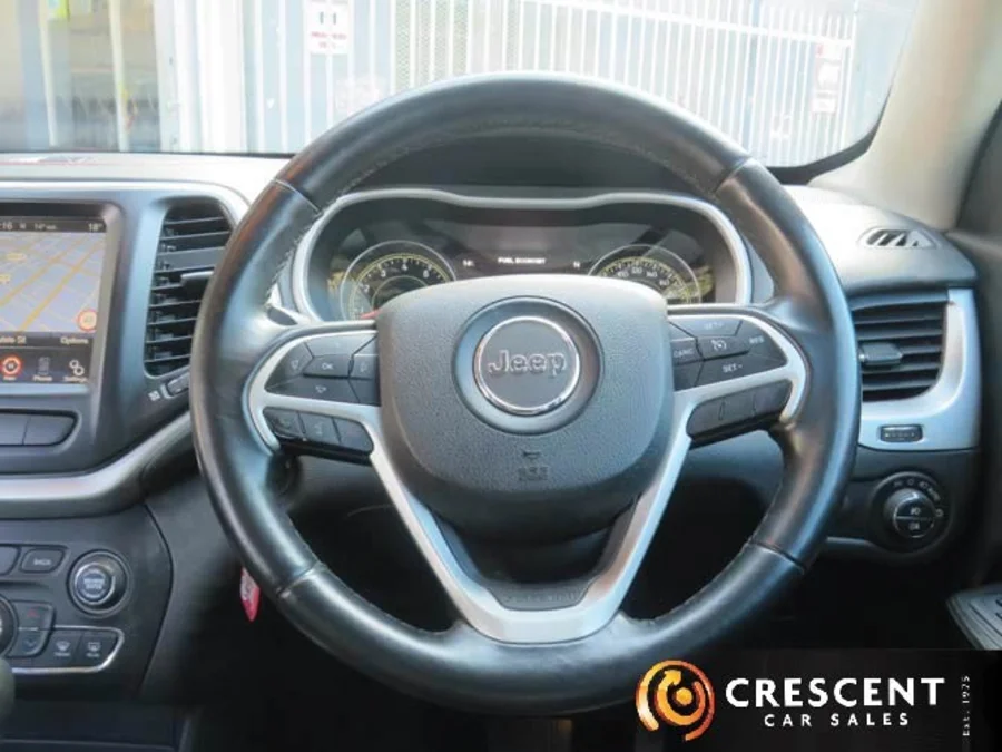 Used 2014 Jeep Cherokee 3.2L 4x4 Trailhawk - Crescent Car Sales Used 2014 Jeep Cherokee 3.2L 4x4 Trailhawk - Crescent Car Sales