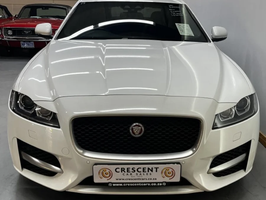 Used 2018 Jaguar XF 20d Chequered Flag - Crescent Car Sales