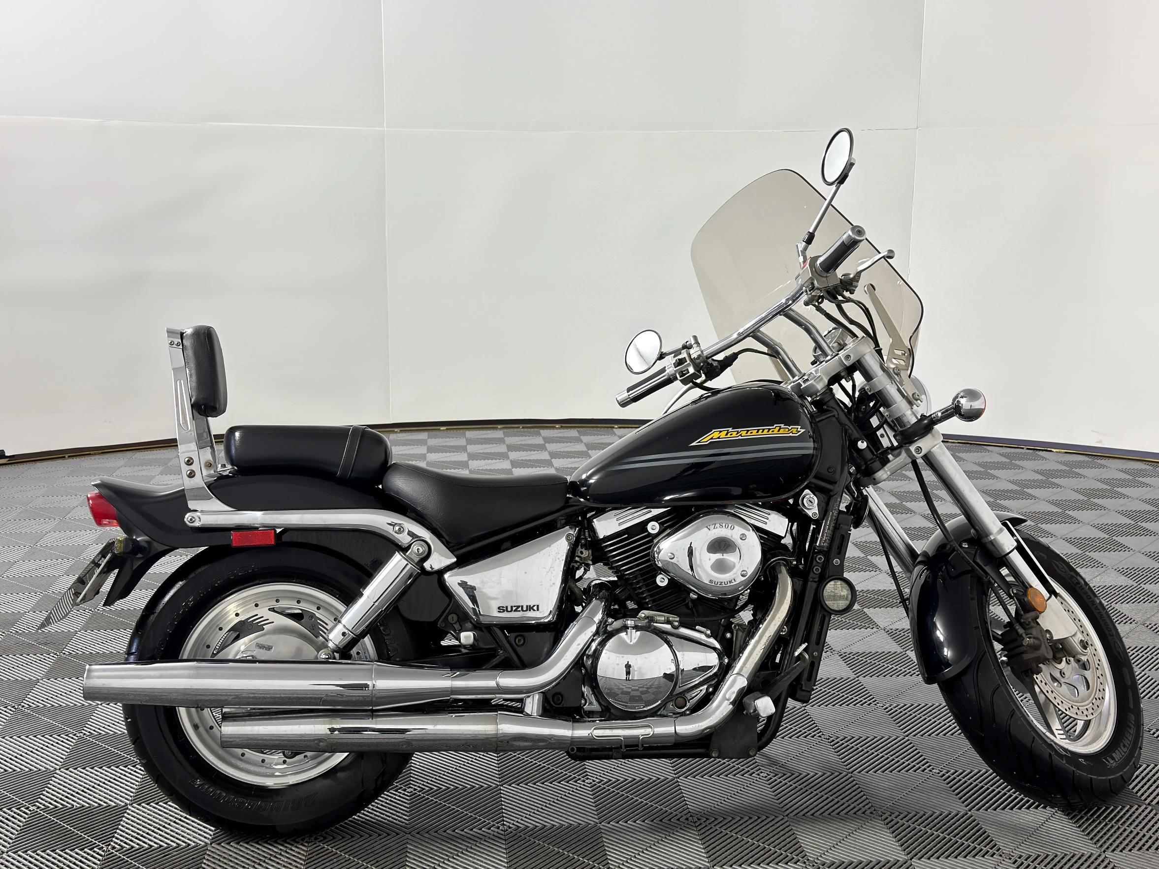 Used 2015 Suzuki VL