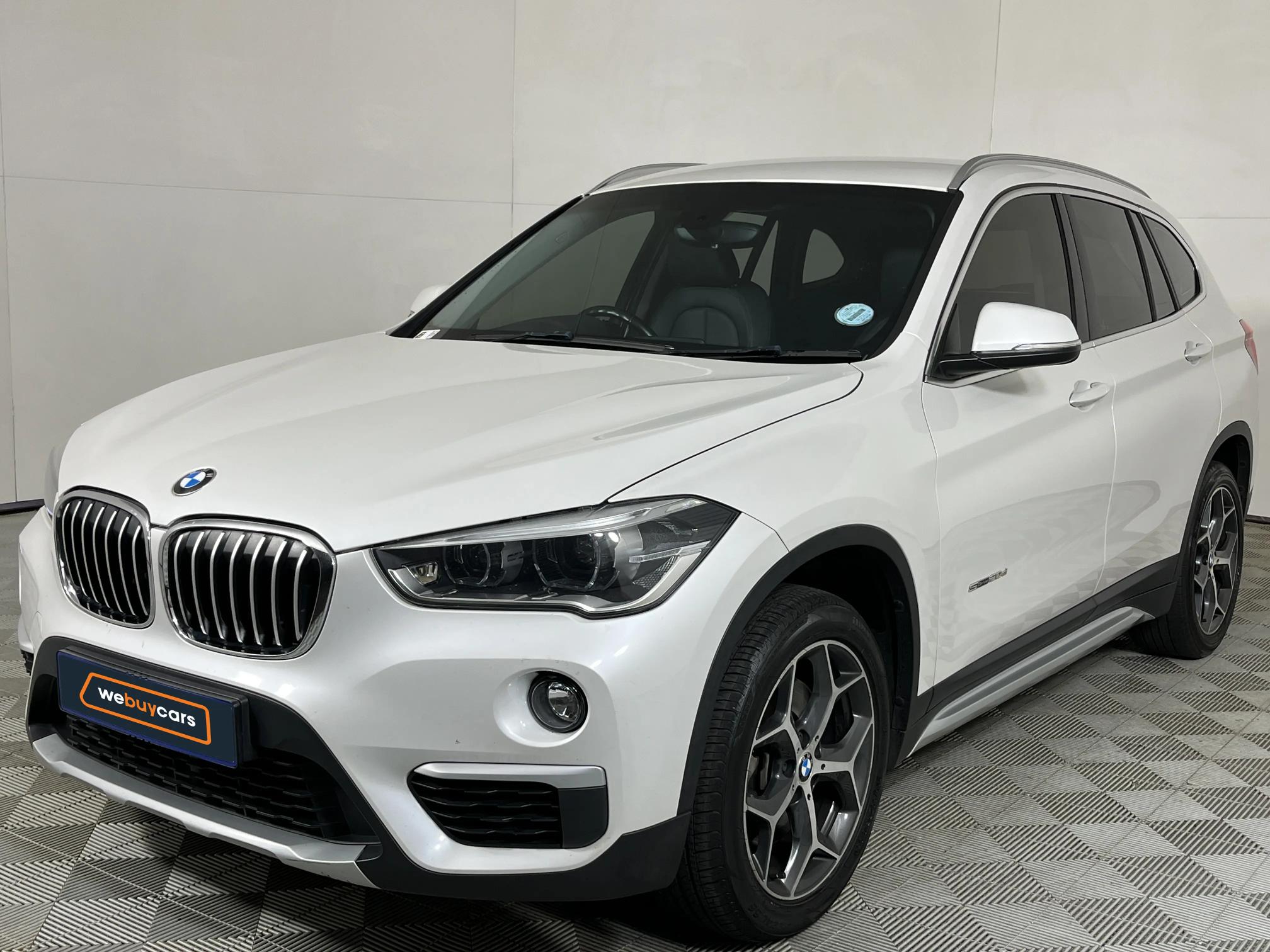 Car listing image