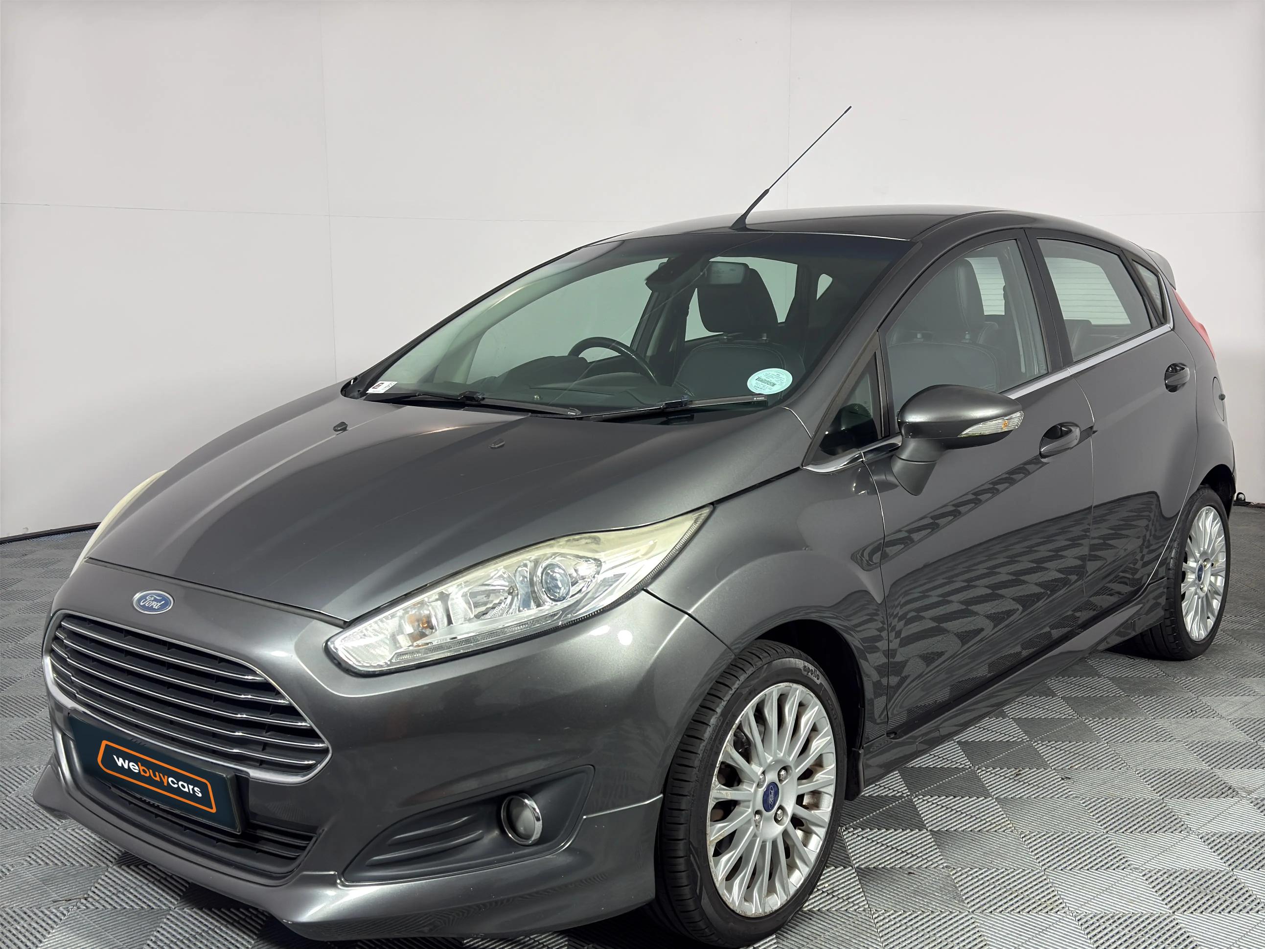 Used 2017 Ford Fiesta 5-door 1.0T Titanium auto