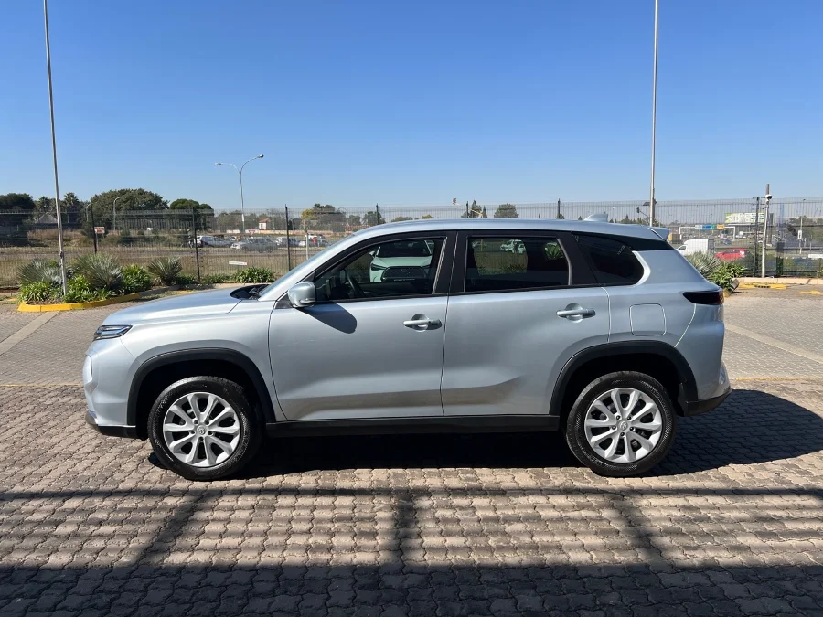 Used 2025 Toyota Urban Cruiser 1.5 XS - CFAO Mobility Toyota Carnival Used 2025 Toyota Urban Cruiser 1.5 XS - CFAO Mobility Toyota Carnival