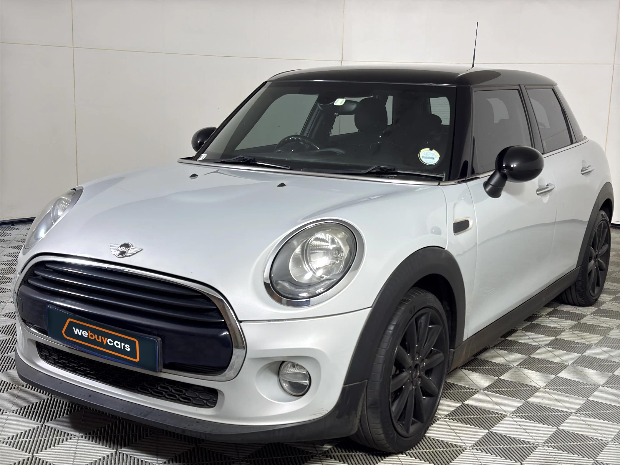 Used 2017 MINI Hatch Cooper Hatch 5-door Seven 7 auto