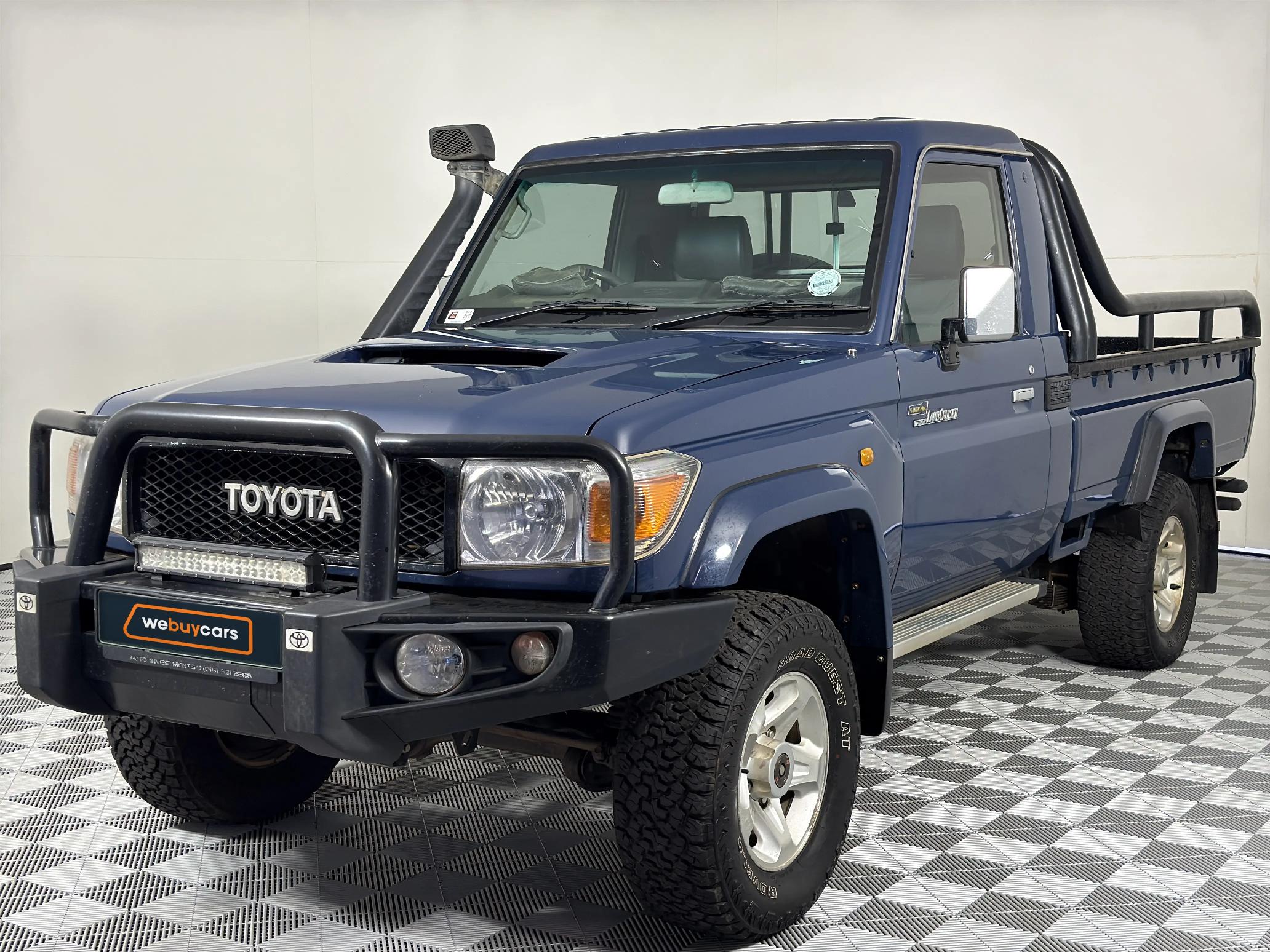 Used 2019 Toyota Land Cruiser 79 4.5D-4D V8 single cab LX