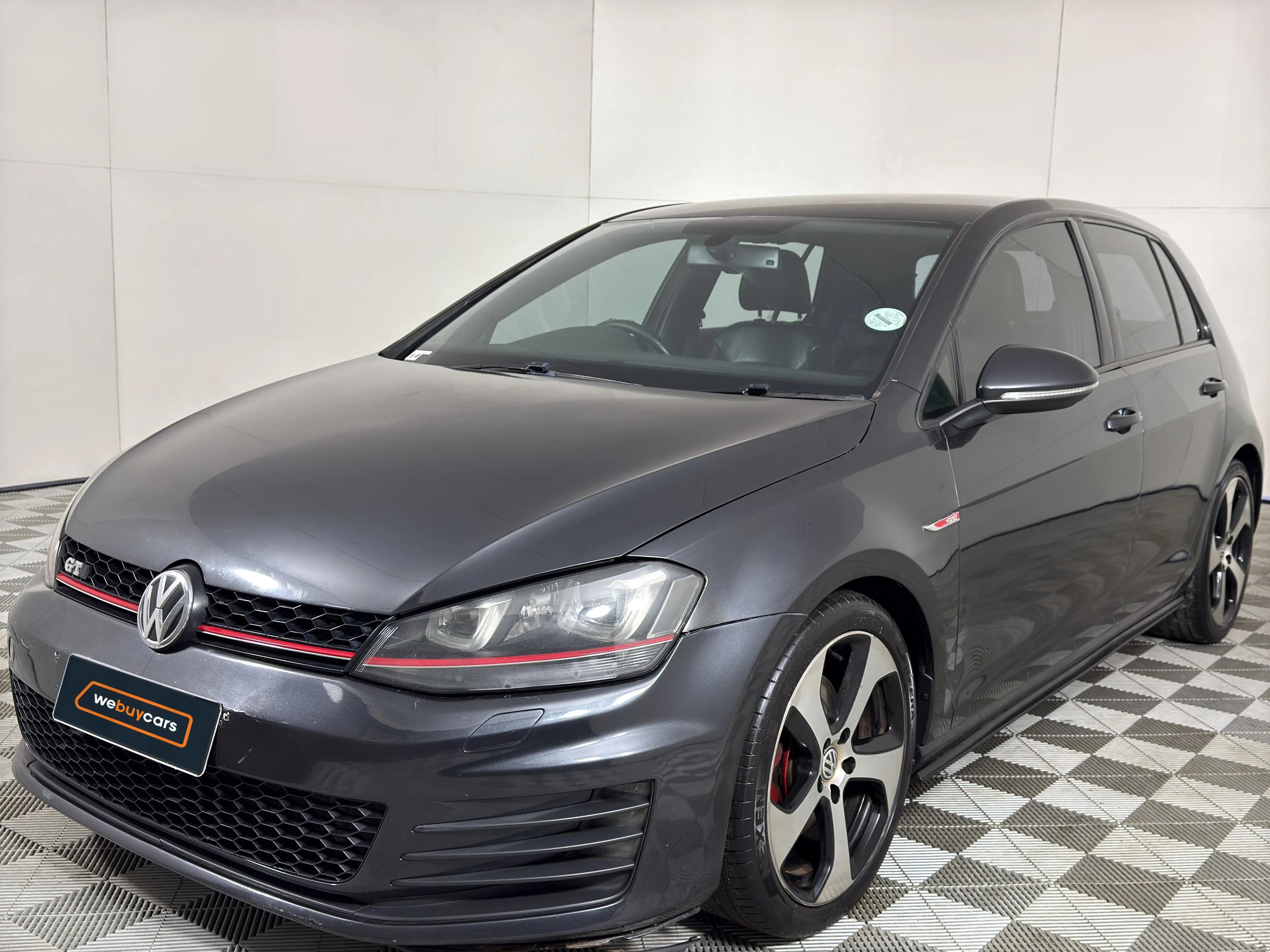 Used 2015 Volkswagen Golf GTI auto
