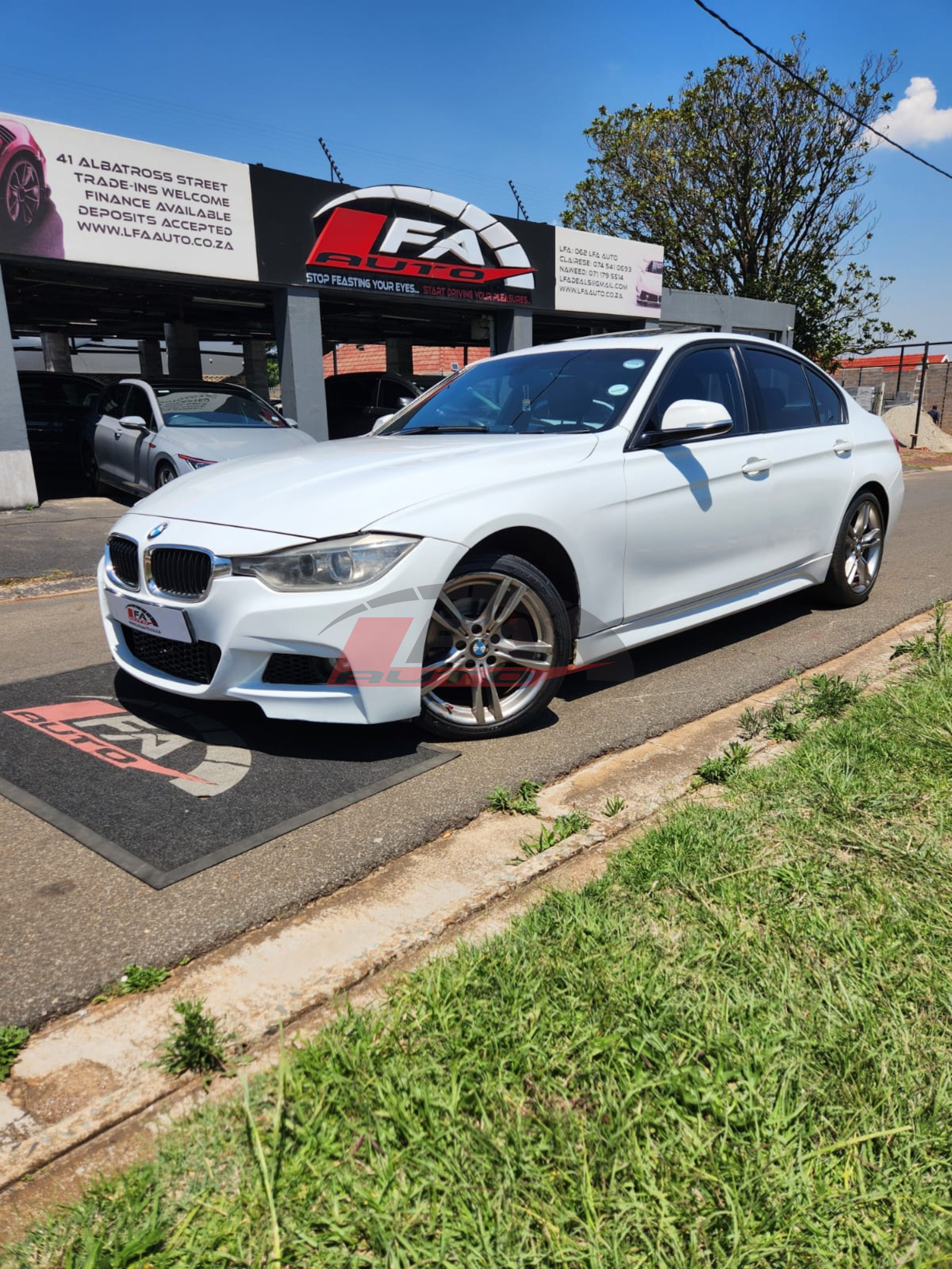 Used 2013 BMW 3 Series 320i sports-auto