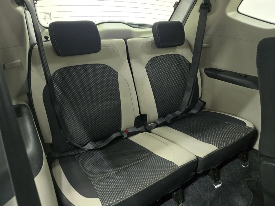 Used 2021 Renault Triber 1.0 Prestige - Kilokor Motors Used 2021 Renault Triber 1.0 Prestige - Kilokor Motors