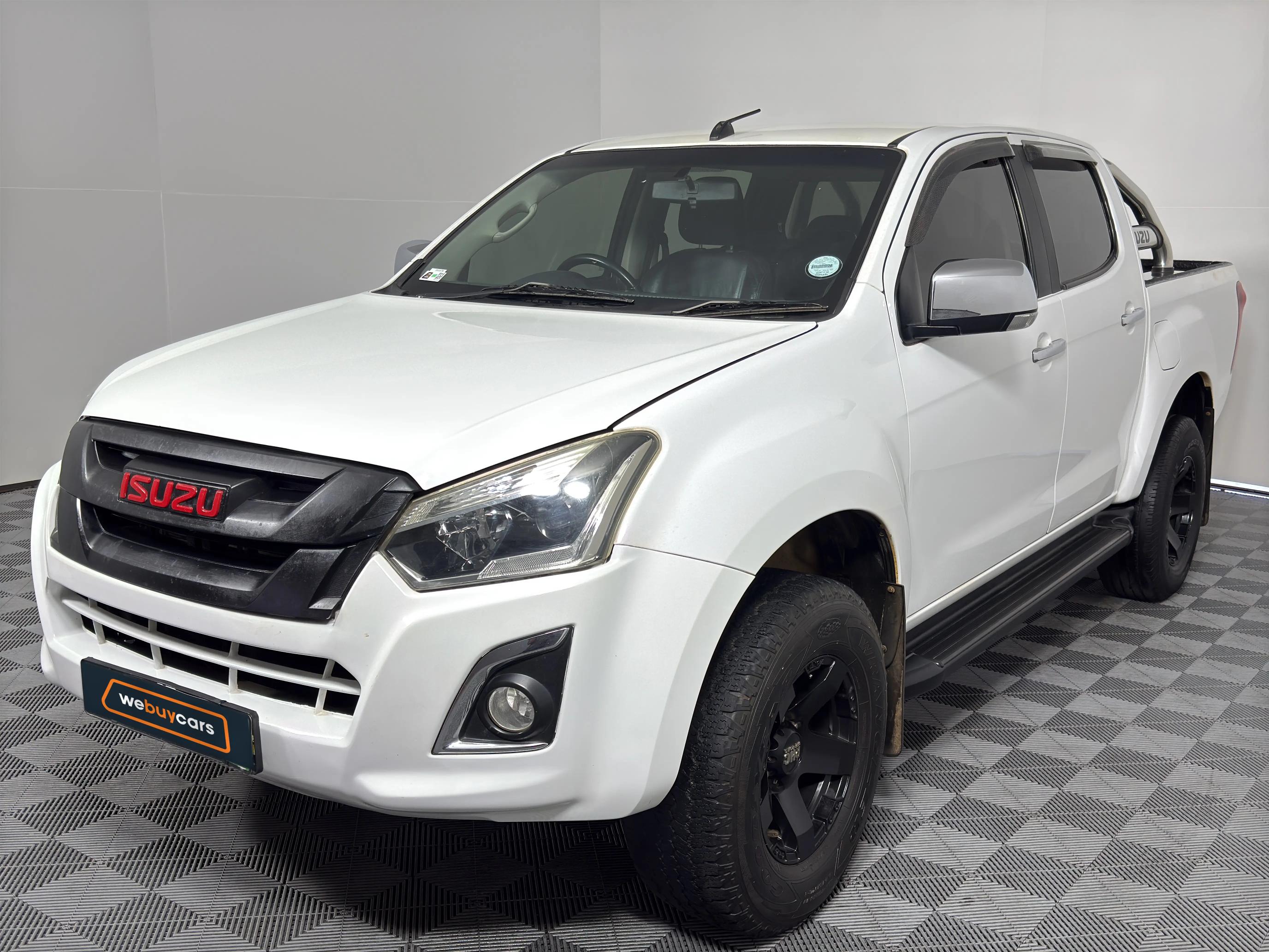 Used 2018 Isuzu D-Max 300 3.0TD double cab LX