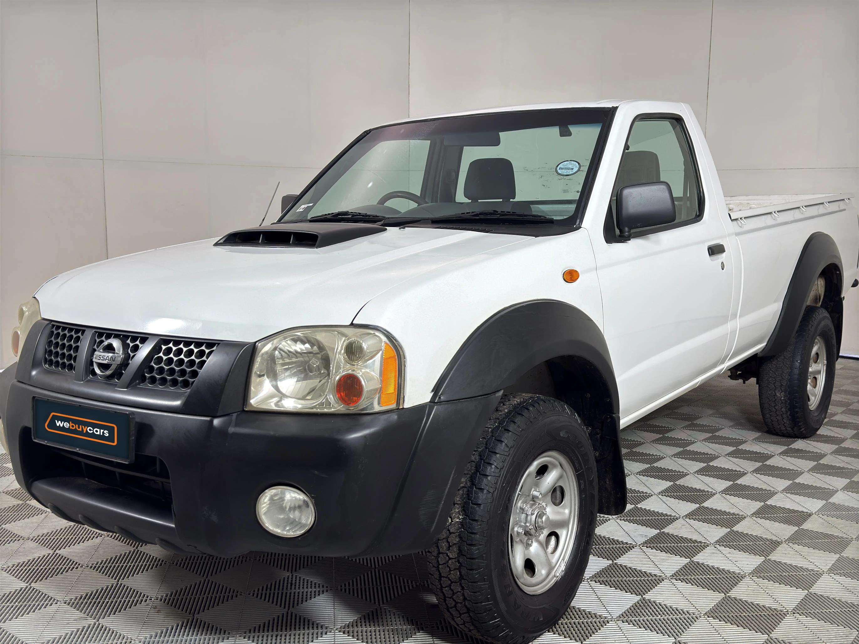 Used 2012 Nissan NP300 Hardbody 2.5TDi 4x4 mid