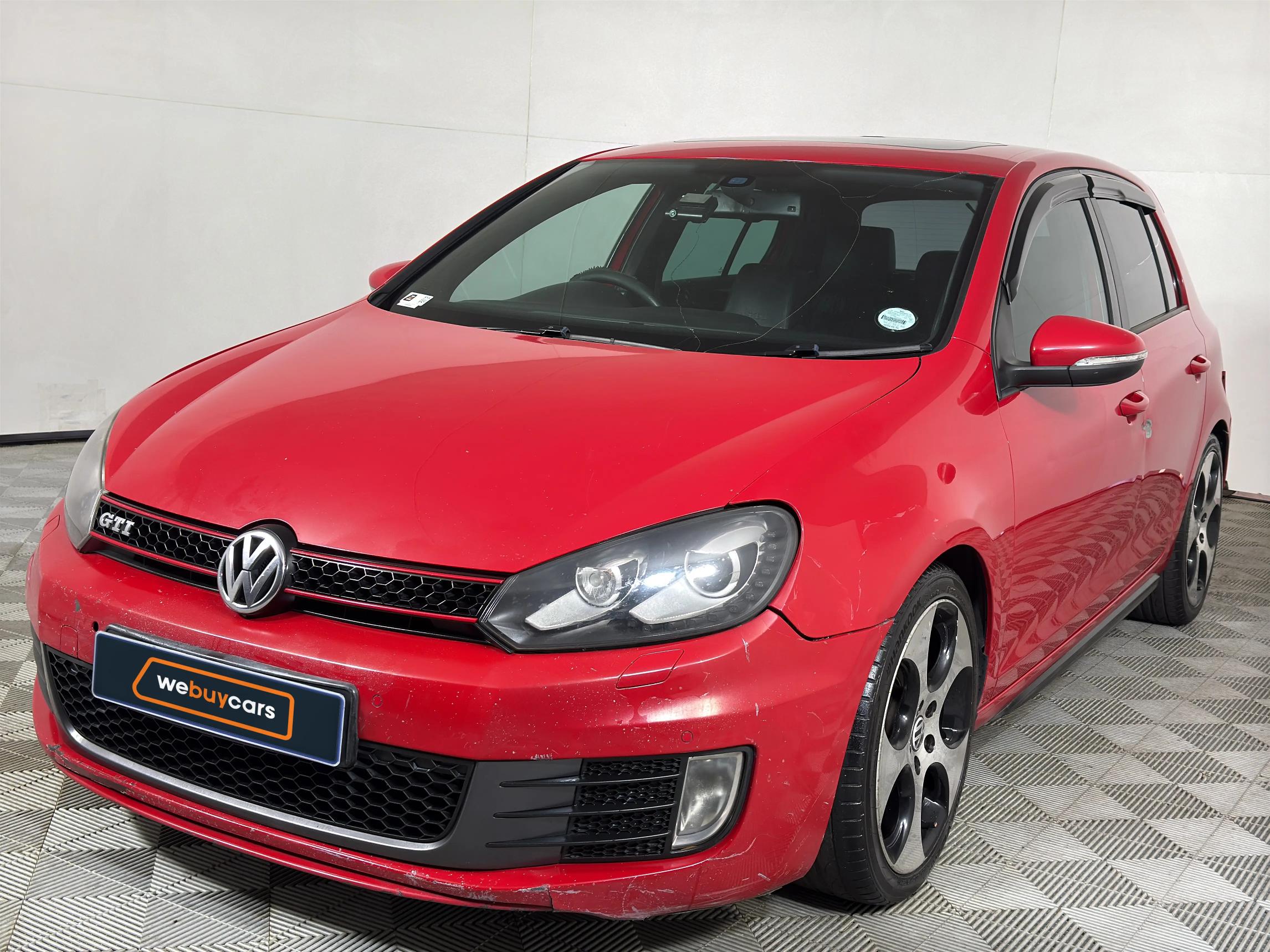 Used 2011 Volkswagen Golf GTI auto