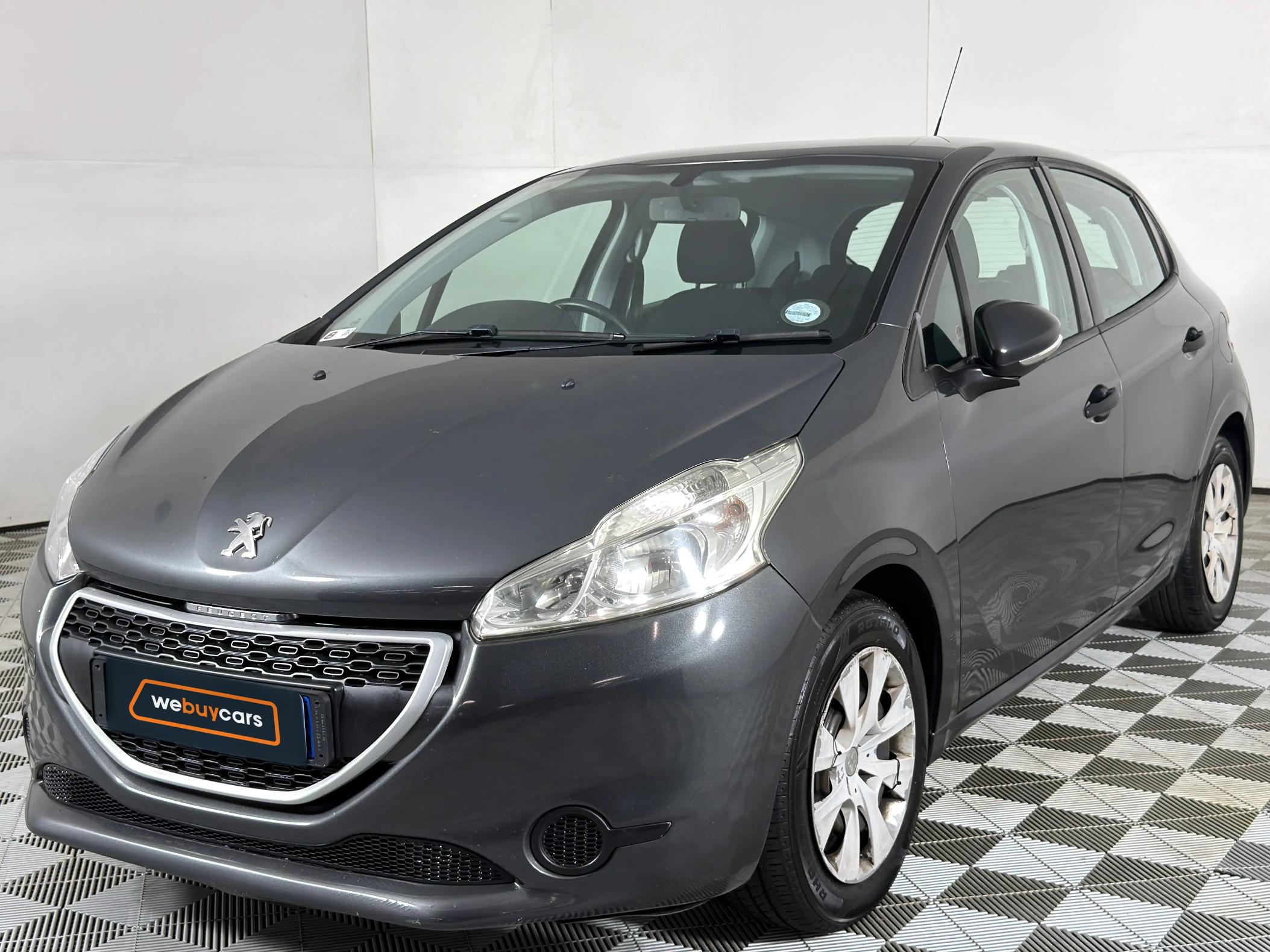 Used 2014 Peugeot 208 5-door 1.0 Access