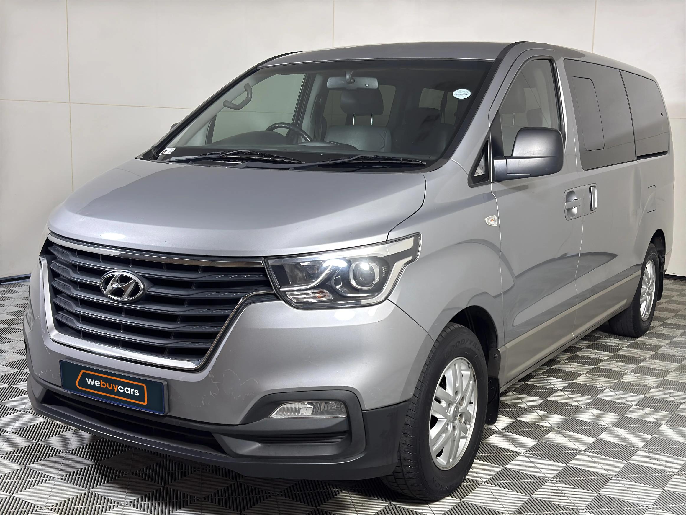 Used 2019 Hyundai H-1 2.4 bus Executive