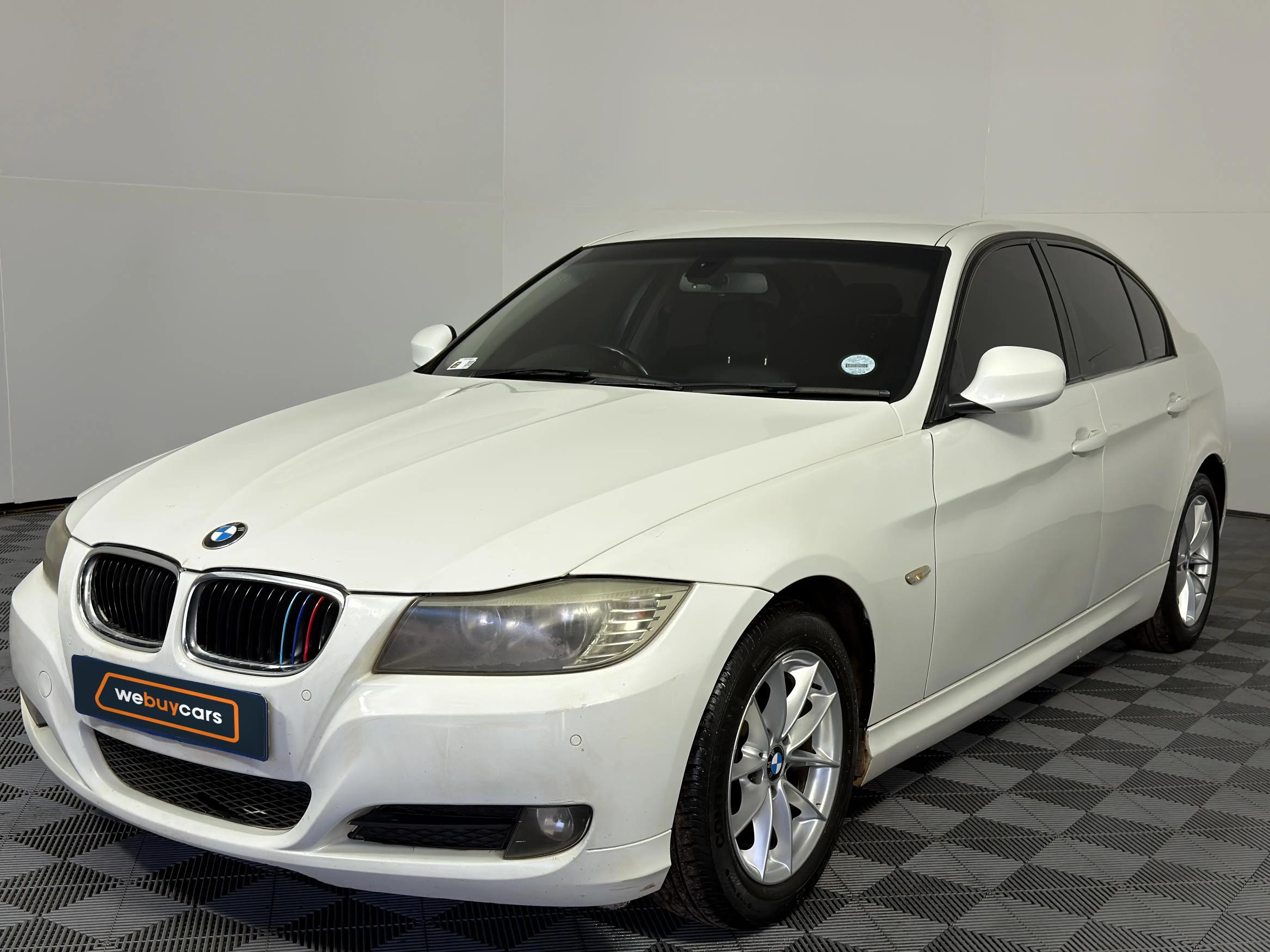 Used 2011 BMW 3 Series 320i auto