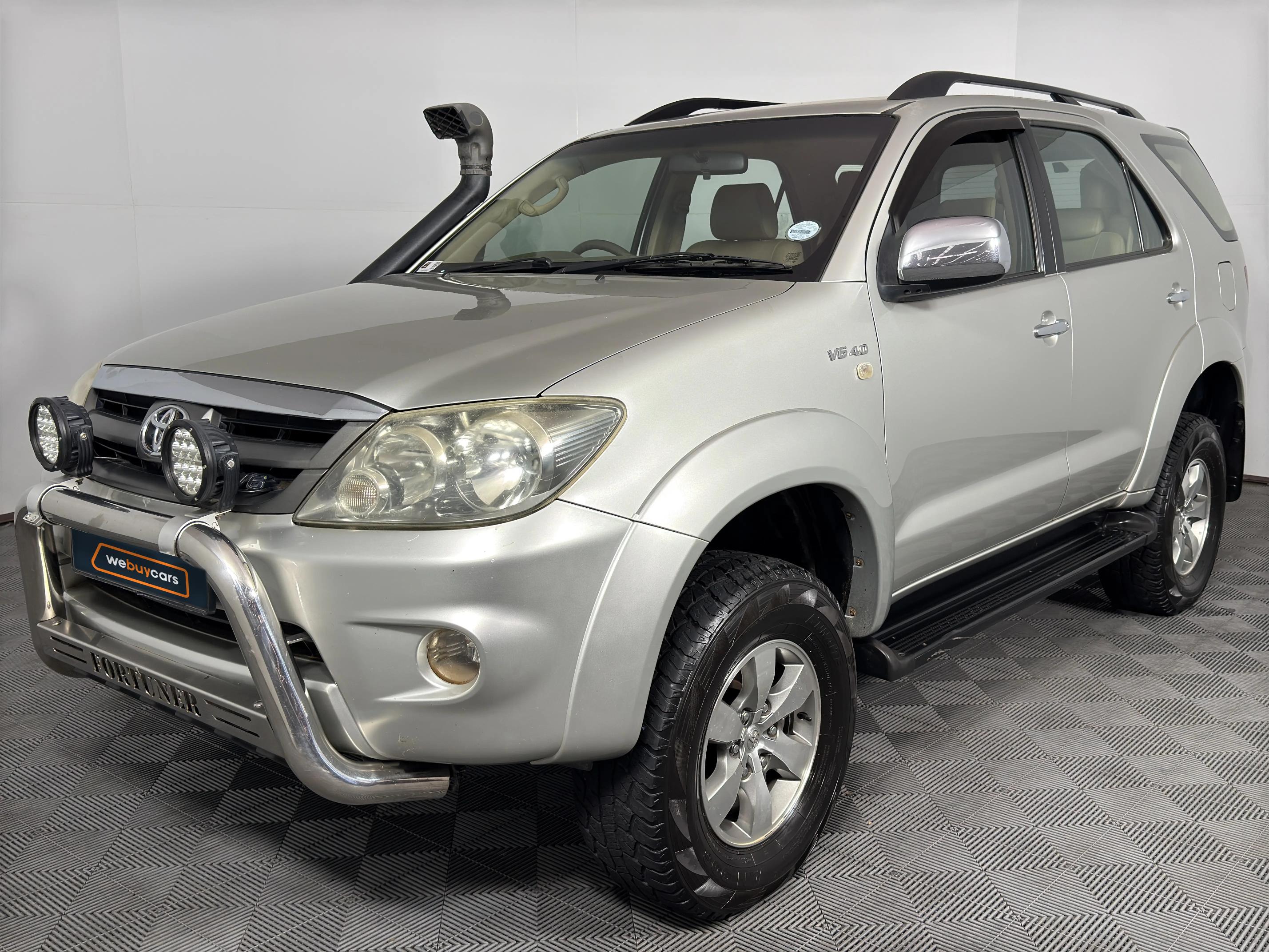 Used 2006 Toyota Fortuner V6 4.0 4x4 auto