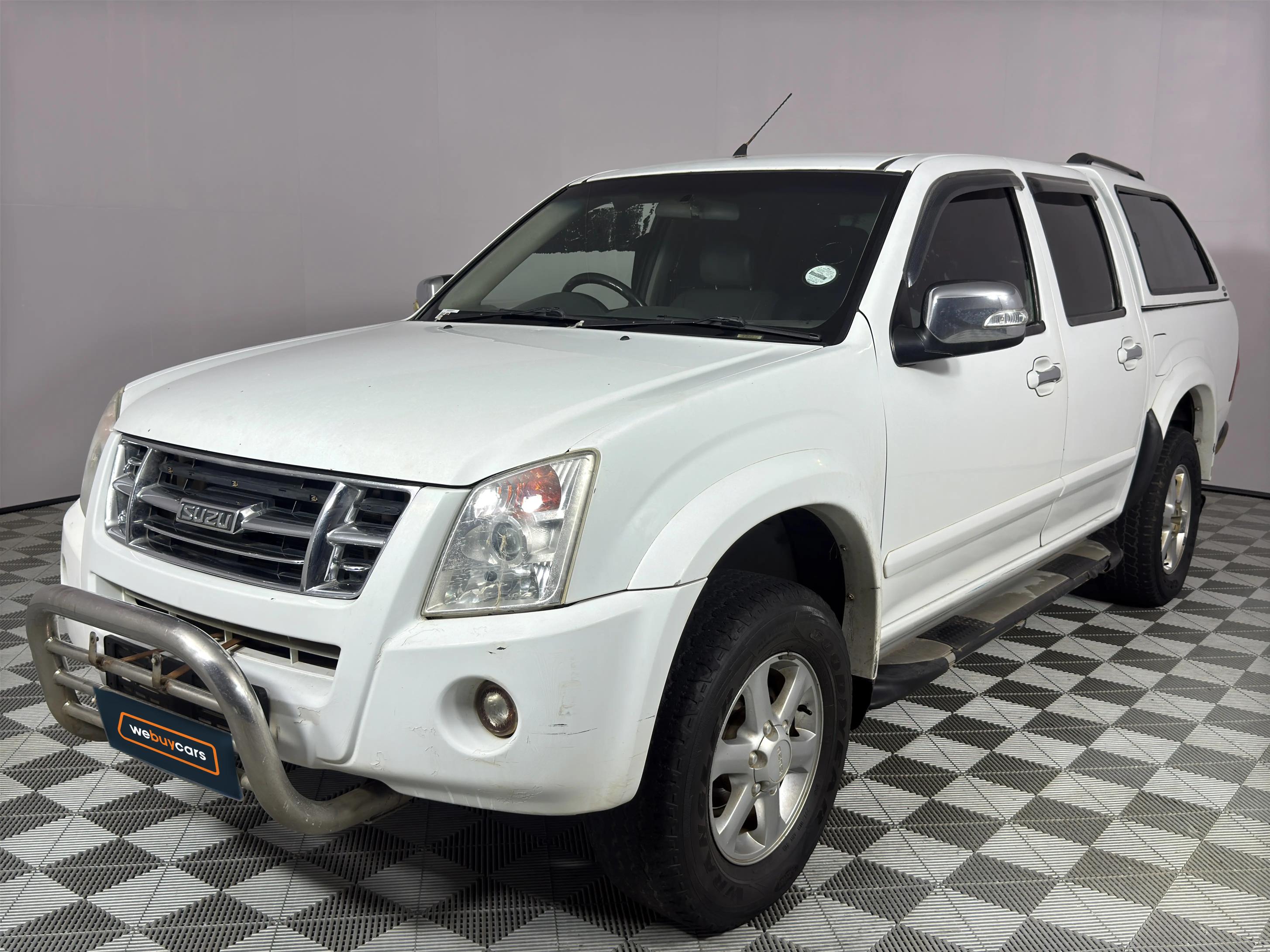 Used 2009 Isuzu KB 360 V6 double cab 4x4 LX