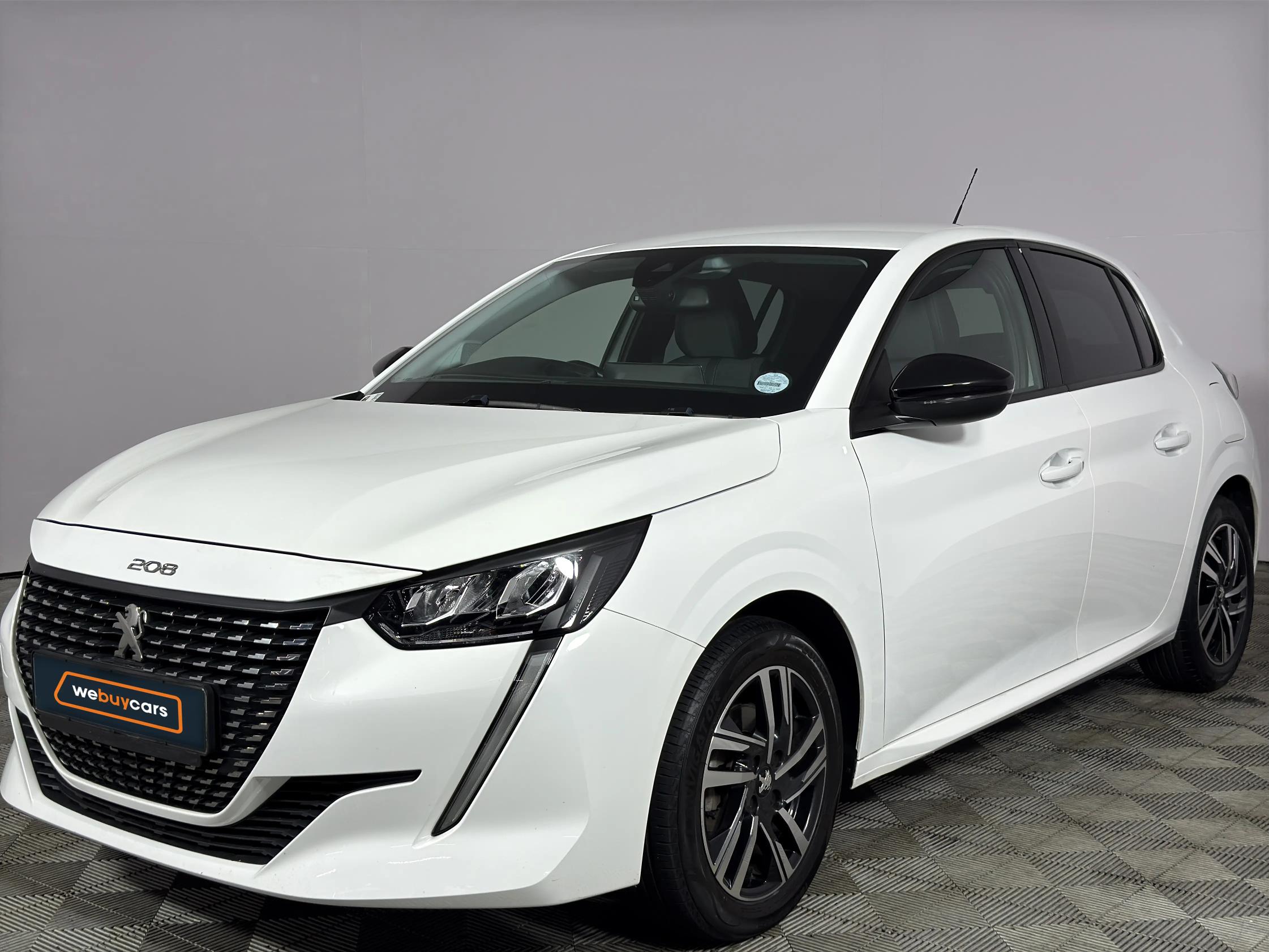 Used 2023 Peugeot 208 1.2T Allure manual