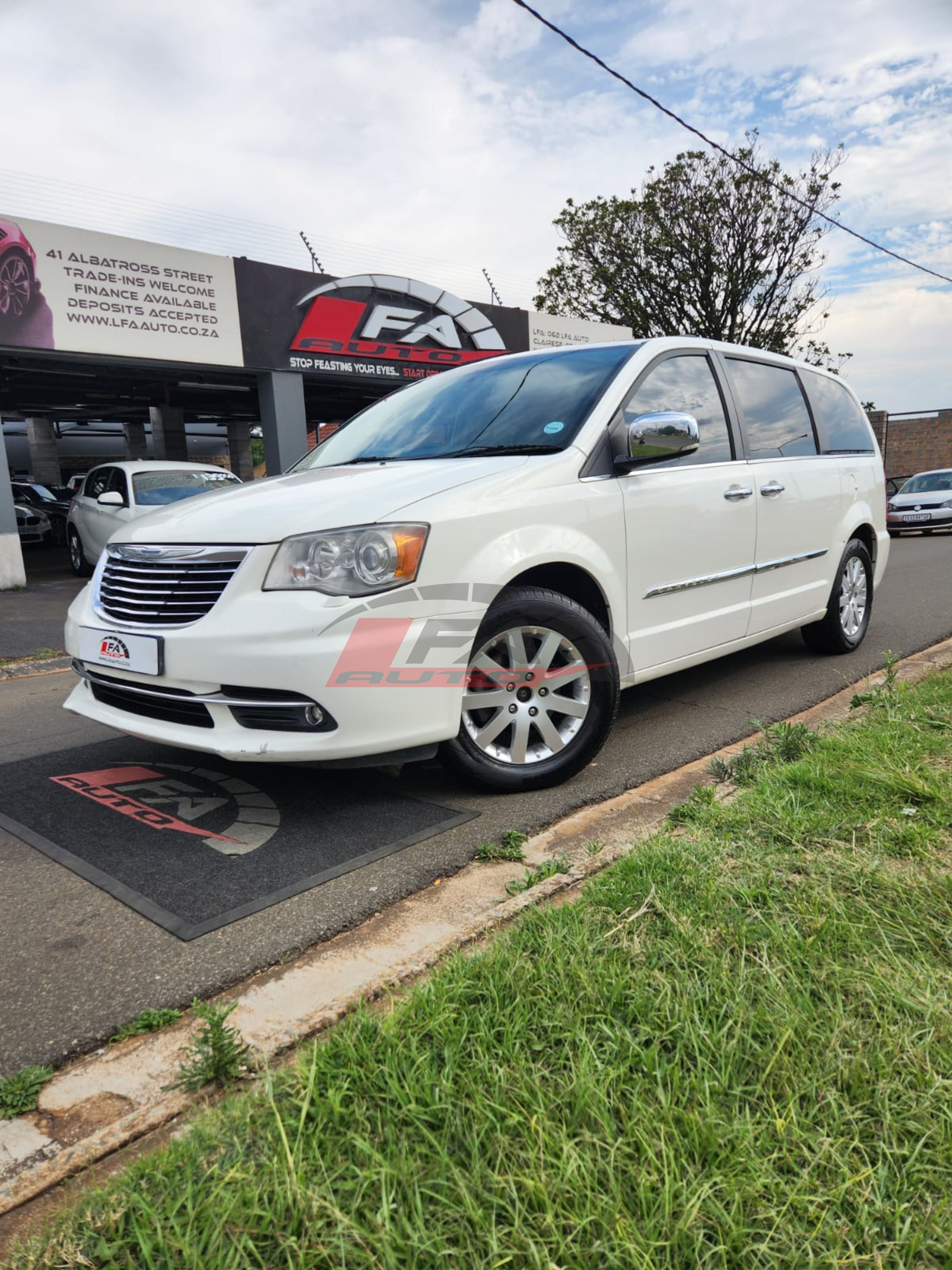 Used 2012 Chrysler Grand Voyager 2.8CRD Limited